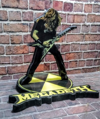 MEGADETH DAVE MUSTAINE - HOLZFIGUR - 20cm Faserplatte Vinyl / Grundstück - Ar...