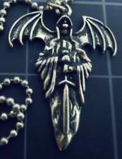 Collar Ángel de la Muerte Colgante Demonio Cadena Inoxidable Nuevo Vintage Espada Alas