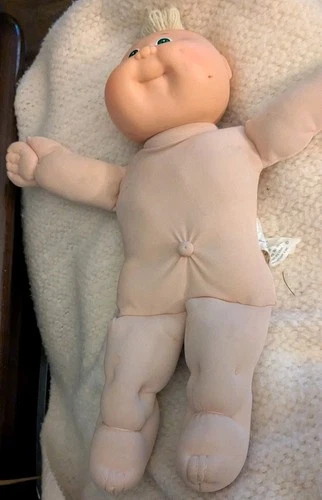 1982 Cabbage Patch Doll Blonde Hair Blue Eyes Xavier Roberts