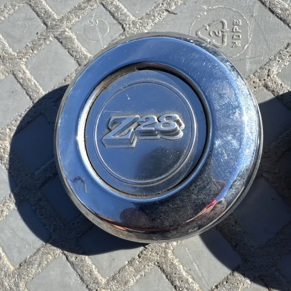 1970-1981 Chevrolet CAMARO Z28 Z-28 5-Spoke Mag Wheel Center Caps Pair - Image 2 of 4