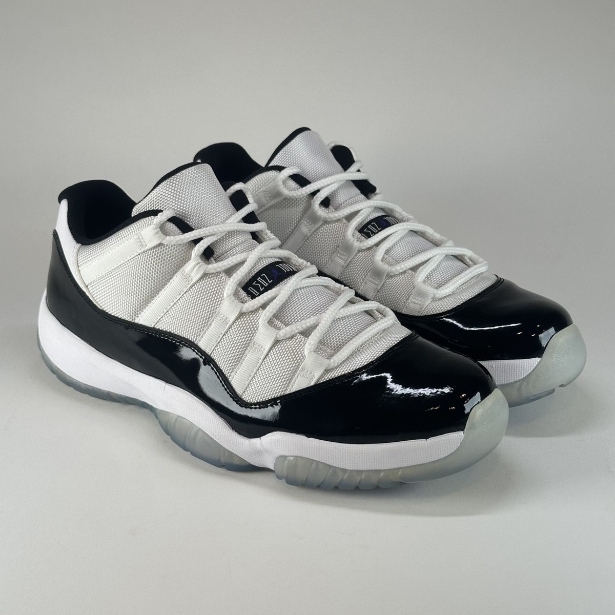 Nike Air Jordan 11 Retro Low 'Concord' (2014) 528895-153 Men's 11.5 Shoes View 2