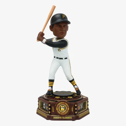 Roberto Clemente Pittsburgh Pirates Patch Collection Bobblehead MLB