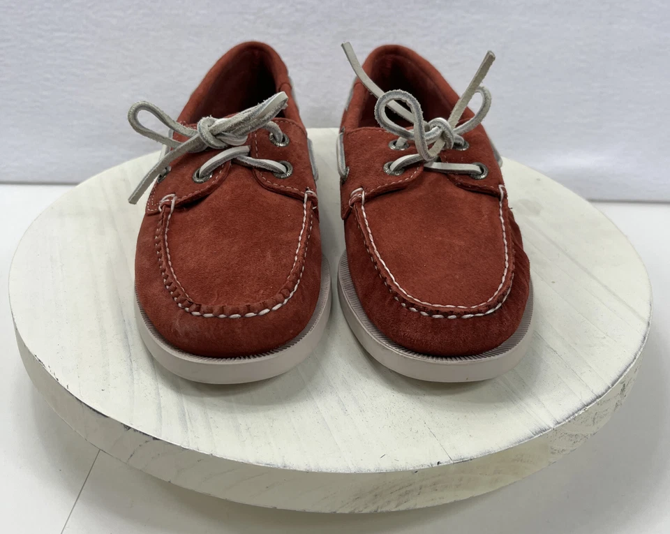 LL Bean Mujer Rojo Salmón Gamuza Dos Ojales Barco Zapatos Talla 6.5 M Foto 2 de 4