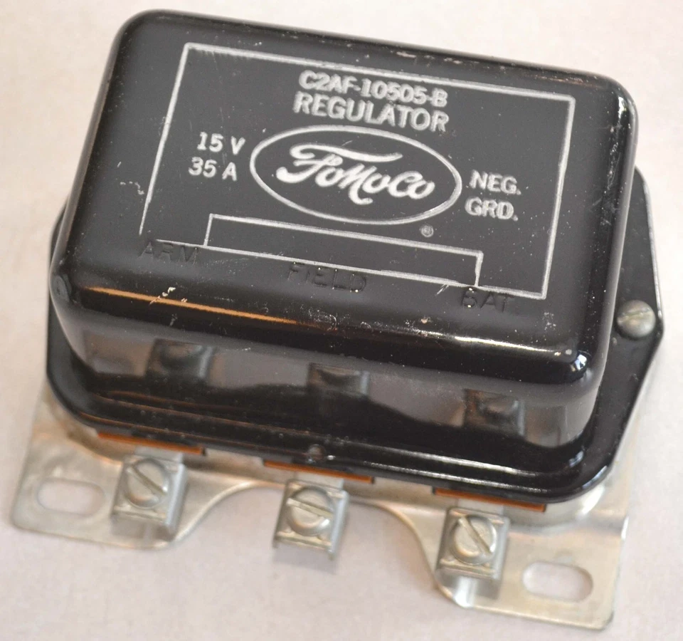 Regulador de voltaje generador Ford Galaxie y Thunderbird 1960-1962 nuevo de lote original, 1961 Merc Foto 3 de 4