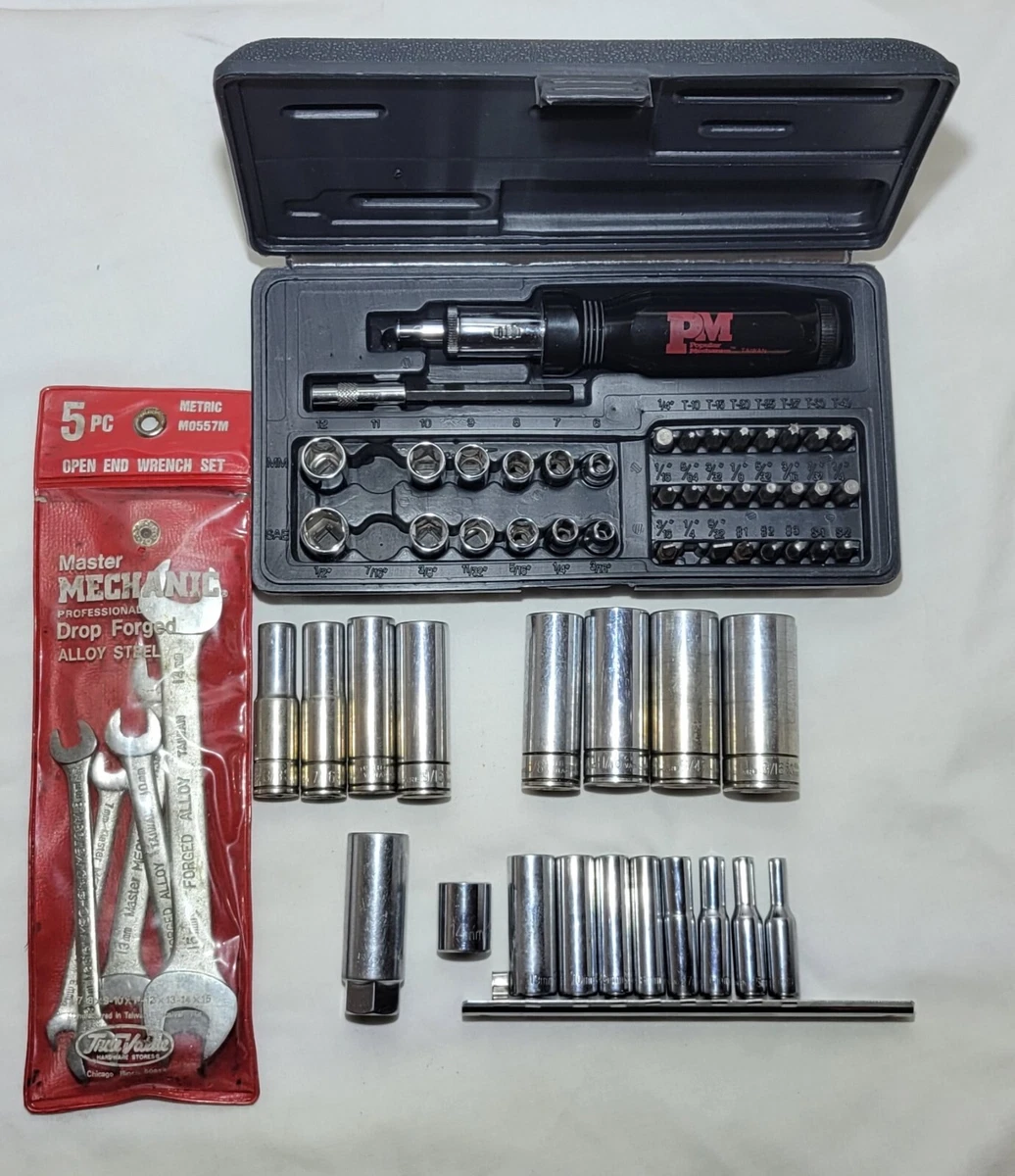 VTG Lot of Wrench Sockets Screwdriver Socket Set MASTER MECHANIC