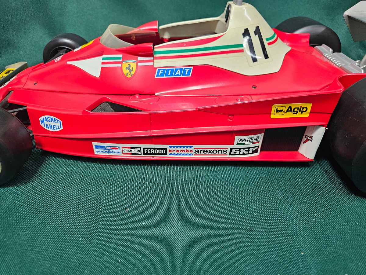Toschi 1/6th Scale Model - 1977 FERRARI 312 T2 - F1 Champion