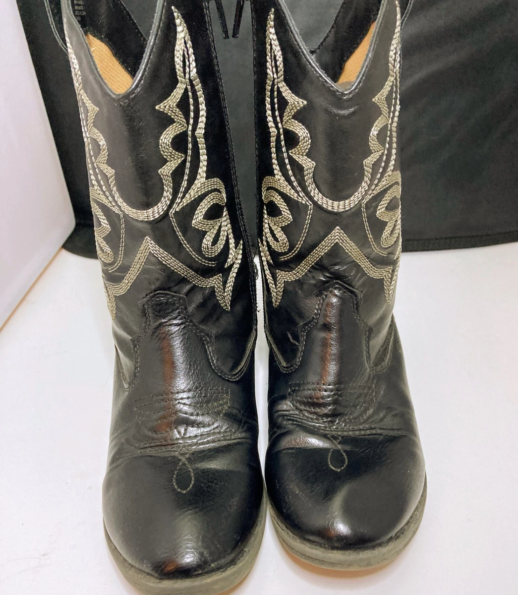Frye and Co vegan leather side zip western cowgirl cowboy boots