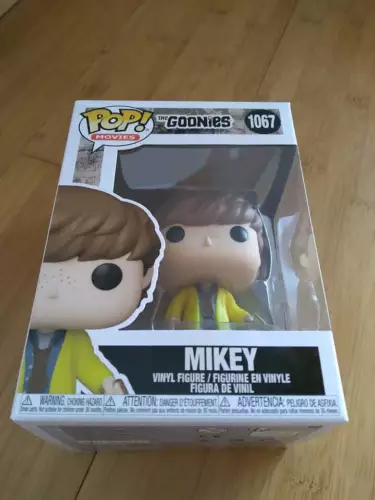 Funko Pop Movies The Goonies Mikey with Map #1067