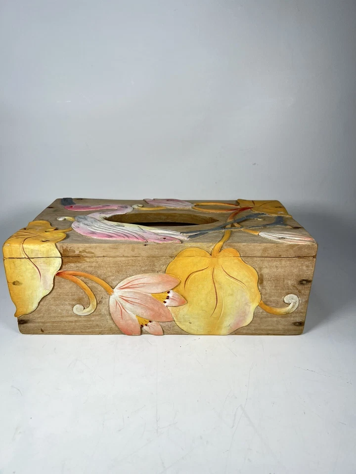 Caja de pañuelos hecha a mano madera tallada pintada flamenco vintage floral pájaro tejido Foto 2 de 4