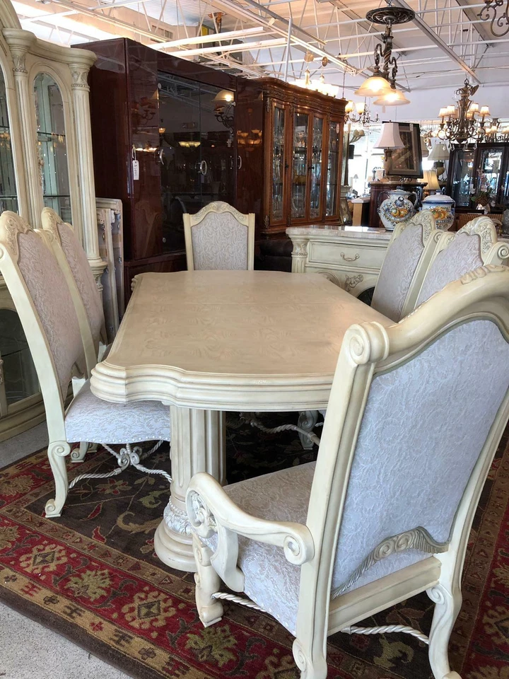 AICO by Michael Amini Monte Carlo silver snow 7PC dining room set - Image 3 of 4