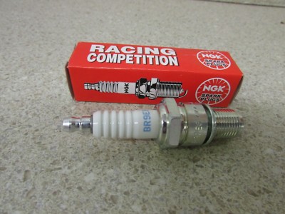 Ngk Spark Plug 89 06 Yamaha Yz125 Yz 125 82 07 Honda Cr125r Cr 125 Br9eg Ebay