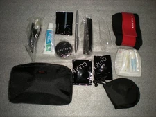 New TUMI For Delta Air Lines Black Fabric Bag Toiletry Makeup Amenity Travel Kit