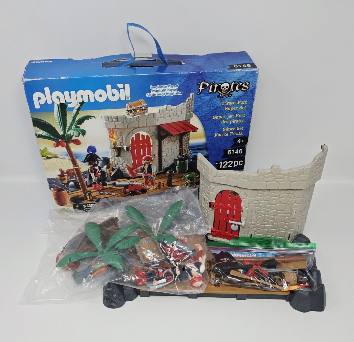 Playmobil 6146 Pirates Pirate Fort Super Set w/ Box Figures