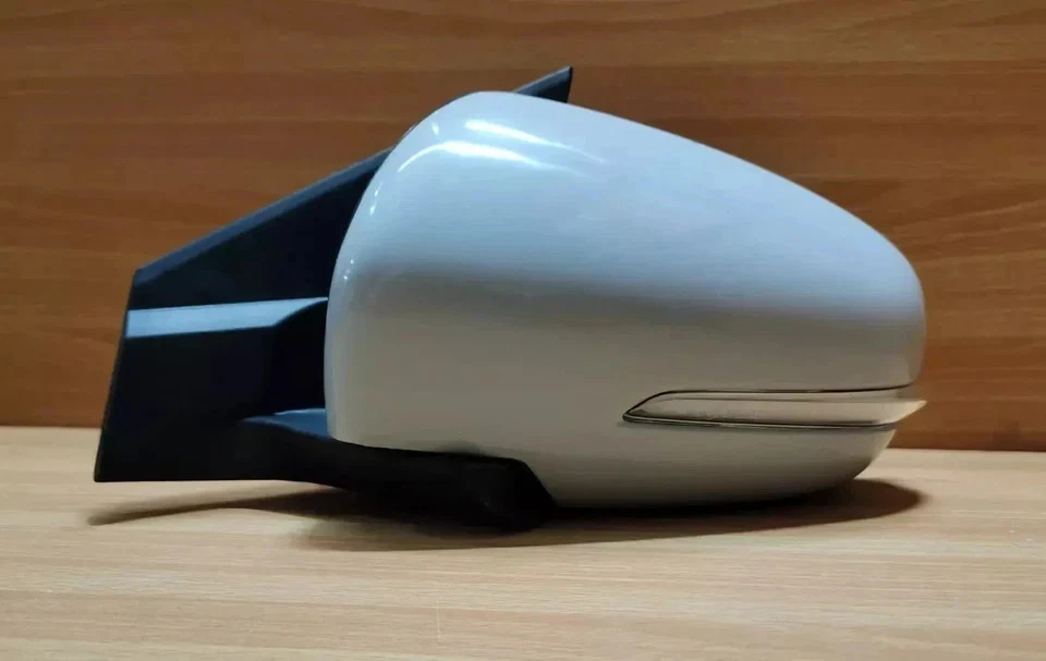 Espejo retrovisor izquierdo apto para Maruti Suzuki Ertiga 2019-2024 Foto 3 de 3