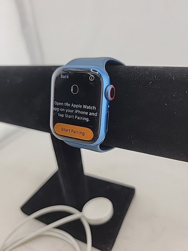 Apple Watch Series 7-Bleu 41mm LTE Bracelet Bleu Assorti Prêt à Relier. - Photo 3 sur 5