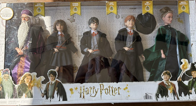 Mattel Harry Potter Wizarding World 5-doll set (sample water damage)