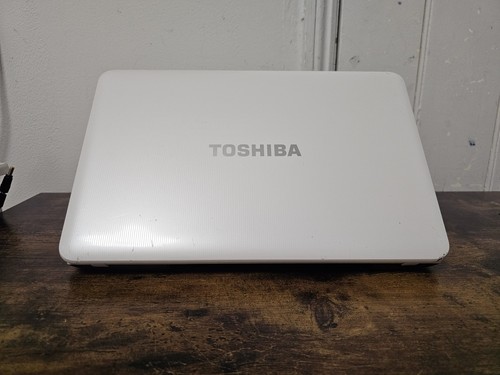 Toshiba Satellite L850-1D5, Int. Pent B950, 4GB RAM 100GB HDD, Win 8 pro FAST - Picture 13 of 14