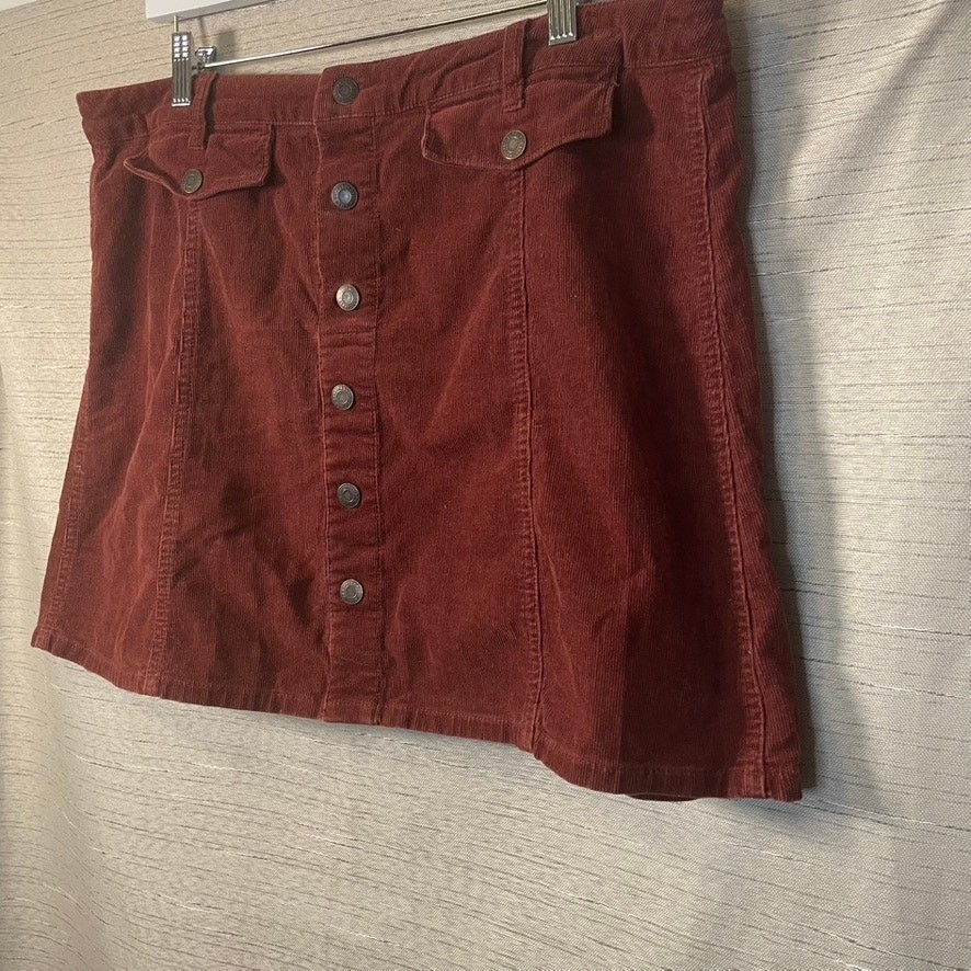 Mossimo Deep Rust Corderoy Snap Front Mini Skirt … - image 1