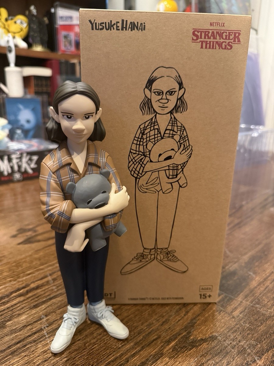YUSUKE HANAIxStrangerThings イレブン Yusuke Hanai Eleven 11 Vinyl Figure Stranger Things Heart To Heart