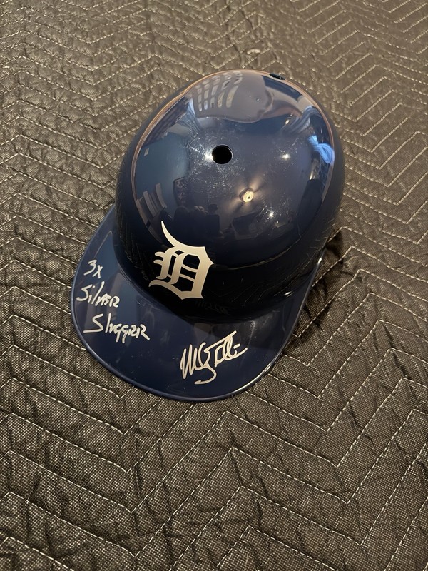 Mickey Tettleton Signed Tigers Souvenir Replica Helmet w/Silver Slugger (SS COA)