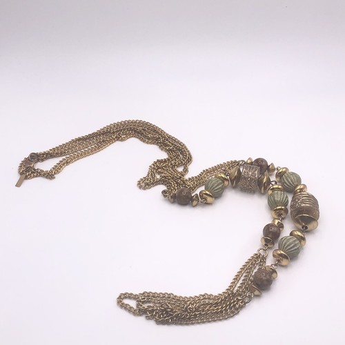 Casual Corner Gold Tone Necklace 