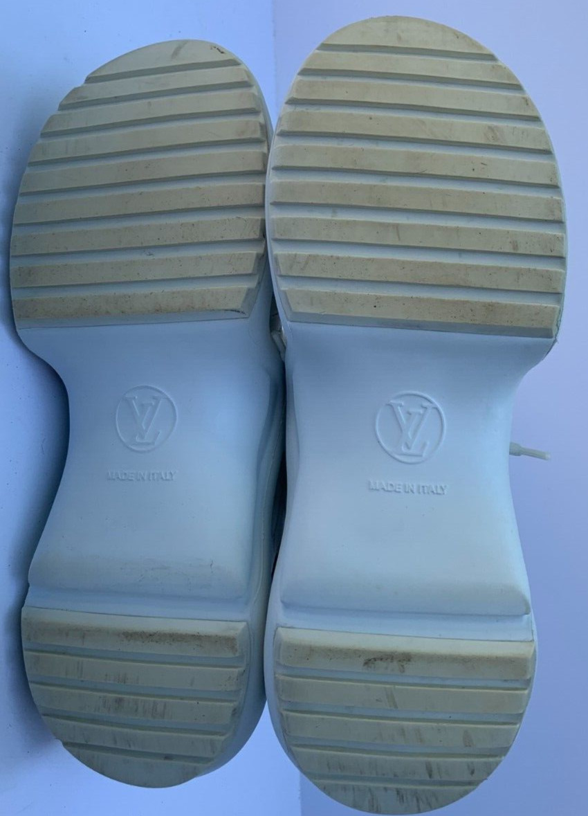 Rare Authentic Louis Vuitton LV Archlight Heart Sneakers SZ.36/US5.5 VL 0290 image 5