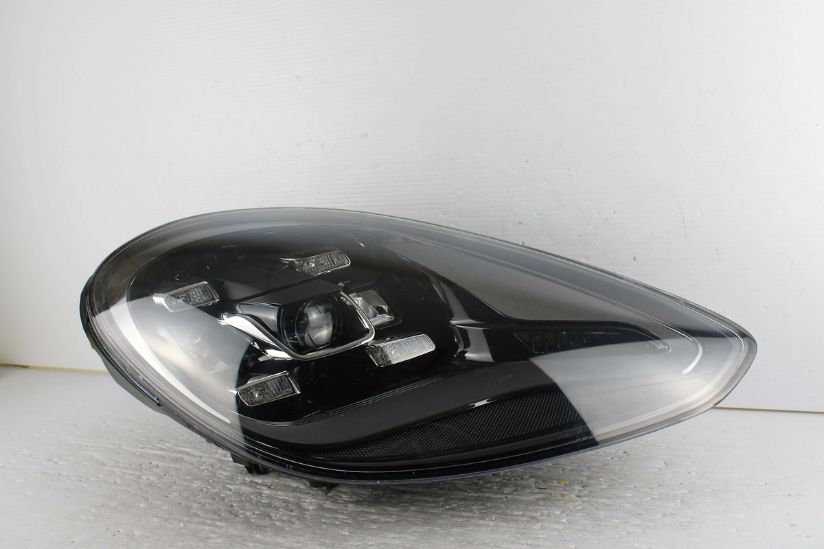 2017-2020 Porsche Panamera Right Passenger Side LED Headlight OEM 