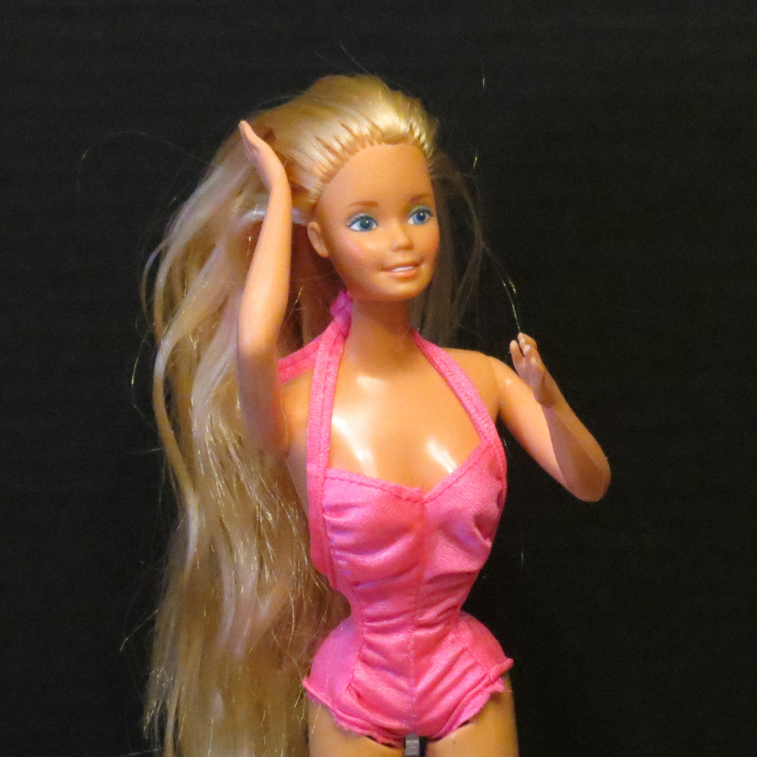 Vintage 1982 Superstar Era Twirly Curls Barbie Doll Philippines Blonde