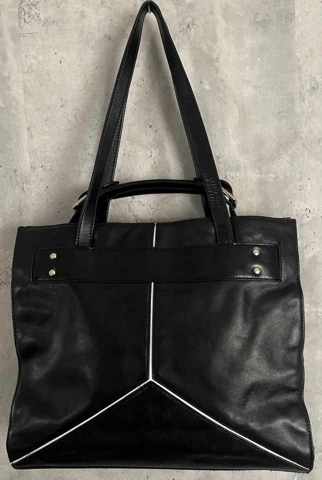 Pour La Victoire 大号黑色皮革白色条纹女式手提包托特包/单身包 — 第 2/4 张图片