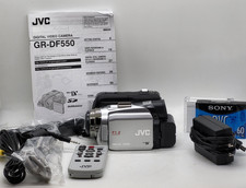 JVC Mini DV Camcorder GR-DF550U F1.2 Aspherical Lens, Remote, Charger, Battery