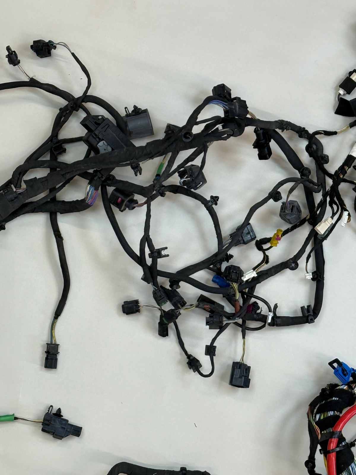 McLaren 570S 2016-2021 LEFT Wiring harness P/N 13M1612SP