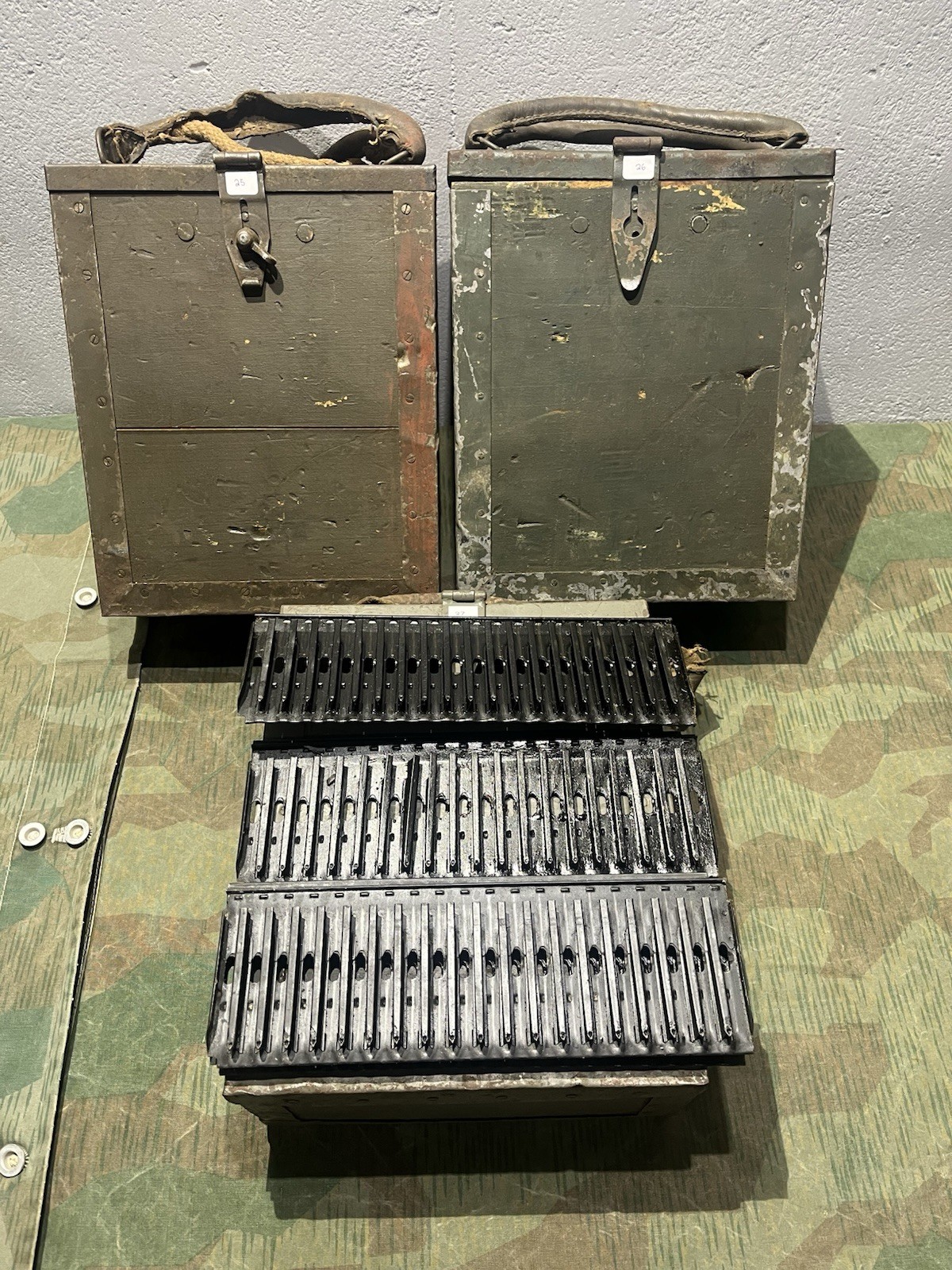 Original WW2 German / 3x Italian Breda M37 Ammo Cans Boxes Crates w/ Feed Trays