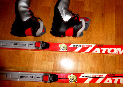 Langlaufski Set :ATOMIC SKI 150cm Salomon-Bindung/Schuhe Gr. 36-38 Skistöcke Top
