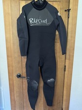 Rip Curl Men  s Full Body Wet Suit With Hood And Bootys