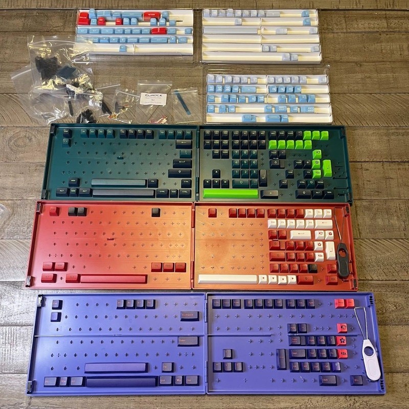 Lot of AKKO Keycaps + More Red Green Blue Purple Incomplete Sets
