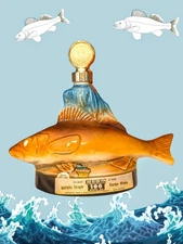 JIM BEAM Walleye Pike FRESH WATER Hall of Fame Bourbon EMPTY Whiskey Decanter