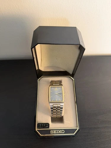 Vintage Seiko Men's Quartz Watch Two-Tone Stainless Steel Band SGH028