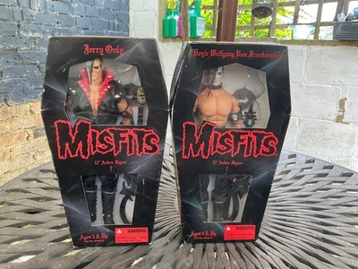 SELTEN 1999 MISFITS PUNK JERRY ONLY & DOYLE WOLFGANG IN SARGBOXEN LIMITIERTE AUSGABE