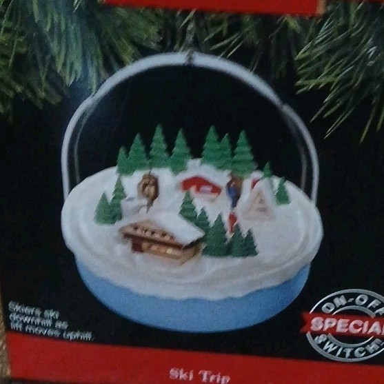 Hallmark Keepsake Christmas Ornament "Ski Trip" Christmas Theme Holiday Decor