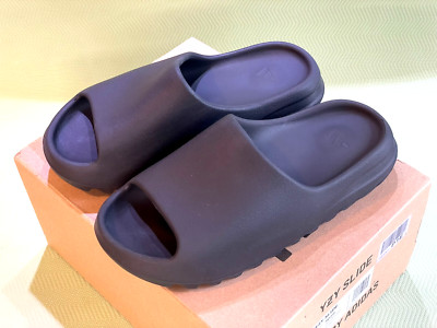adidas Yeezy Slide Weich Badeschuhe Rutschfest,Gr.US:8(40-41). Schwarz.LP:149 