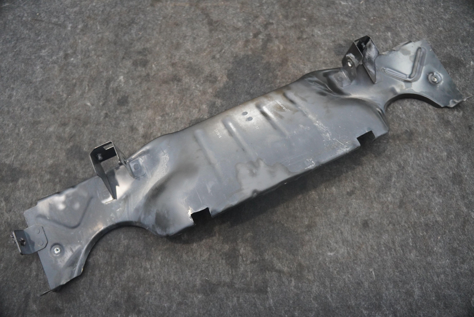 Rear Exhaust Muffler Upper Heat Shield Panel OEM McLaren 720S Spider 2020