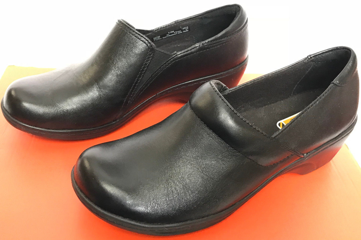 clarks shoes australia