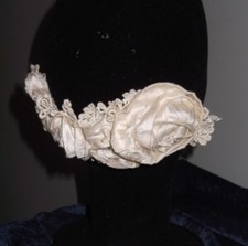 SILK  LACE ROSES HAIRCOMB, BRIDAL ACCESSORIES, IVORY COLOUR, AUSTRALIAN MADE