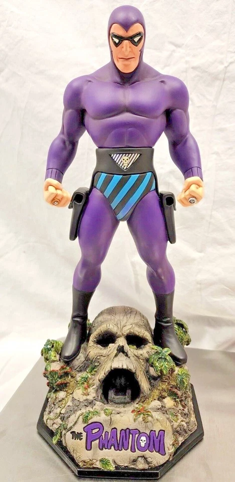 Electric Tiki SIDESHOW El Fantasma 13" ESCALA 1/6 ESTATUA DE POLIESTIRENO Busto de Maqueta. Foto 2 de 4