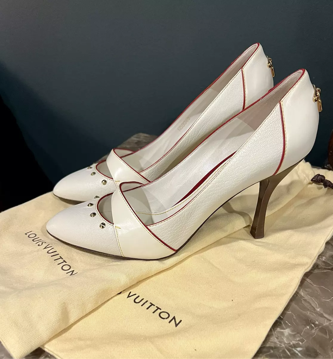 LOUIS VUITTON Ivory Leather Lock Spike Red Stitch Pumps Peep Heels 39 9  Dust Bag