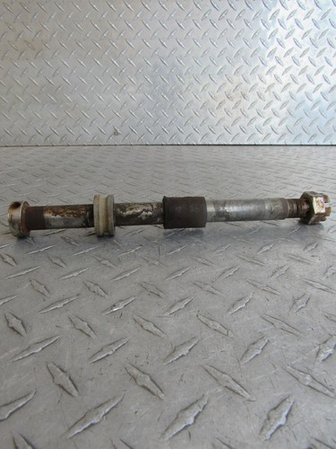 1972 72 YAMAHA XS2 REAR AXLE & 1976 76 YAMAHA XS650B TAIL LIGHT - Picture 3 of 22