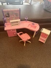 Vintage 1996 Veterinarian Pet Doctor Barbie Vetcare Center Set Goldlok