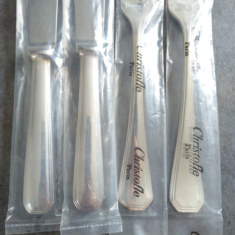 Horquilla de cuchillo estándar Christofle America plateada 4 piezas nueva Foto 2 de 4