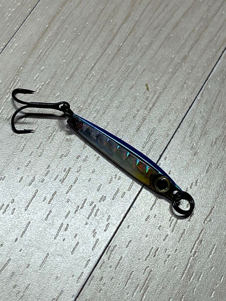 Tungsten Metal Jig 35mm 8g for Bass & Salmon Fishing Used - Image 3