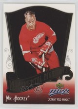 2005-06 Upper Deck MVP Monumental Moments Gordie Howe #MM2 HOF 05w7